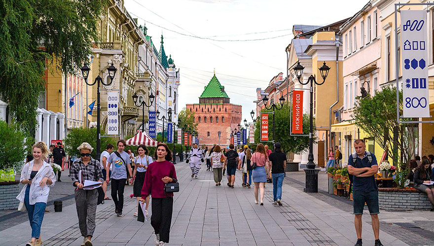 8 и 15 миллионов рублей соответственно потратят на украшение Нижнего Новгорода ко Дню города и на городовых - изображение