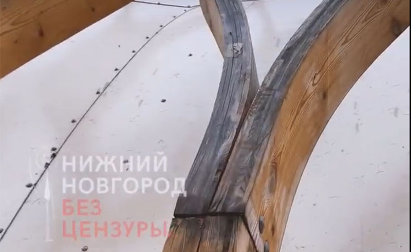 Сцена Ракушка в Александровском саду требует ремонта